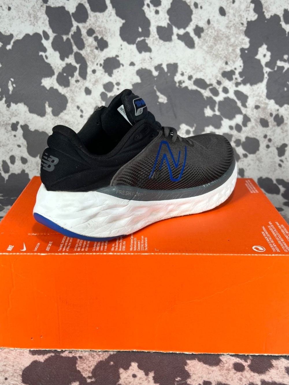 New Balance MEN'S FRESH FOAM 840 V1 FCE SZ. 9.5 - Picture 2 of 12